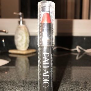 💄 *NEW* Palladio Lipstick unopened 💄